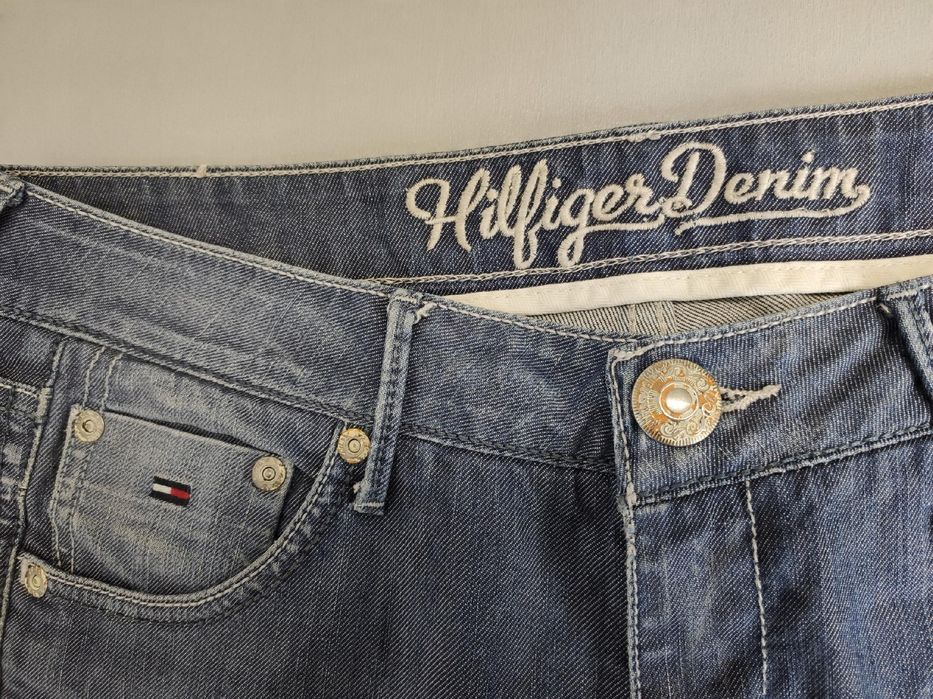 Hilfiger denim jeansowe spodnie prosta nogawka w28 l34