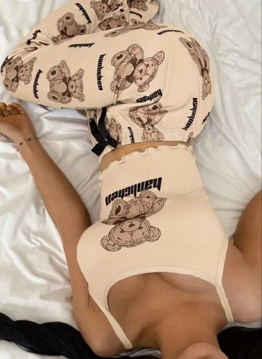 Жіночі піжами різні