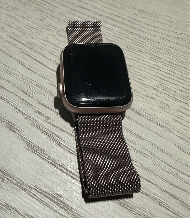 apple watch series 4 40mm - Купити електроніку - Ціни на OLX.ua