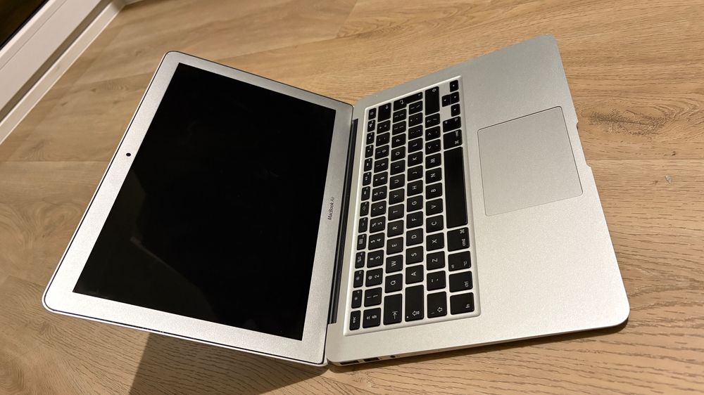 Macbook Apple AIR 13,3" SSD500 GB 2014r