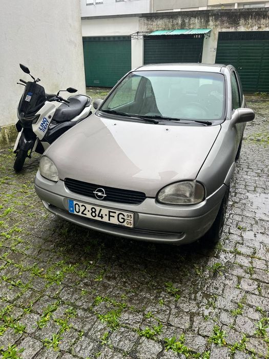 Corsa B 95 1.2 a Gasolina