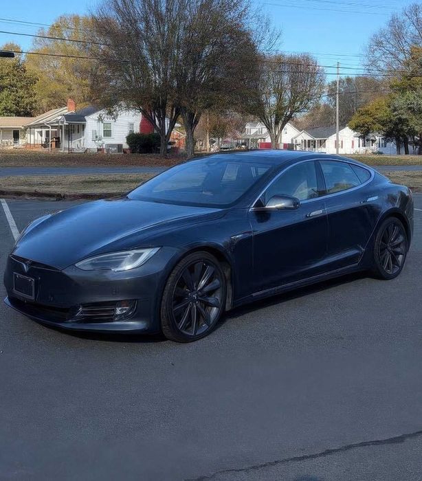 Tesla Model S 75D      2016