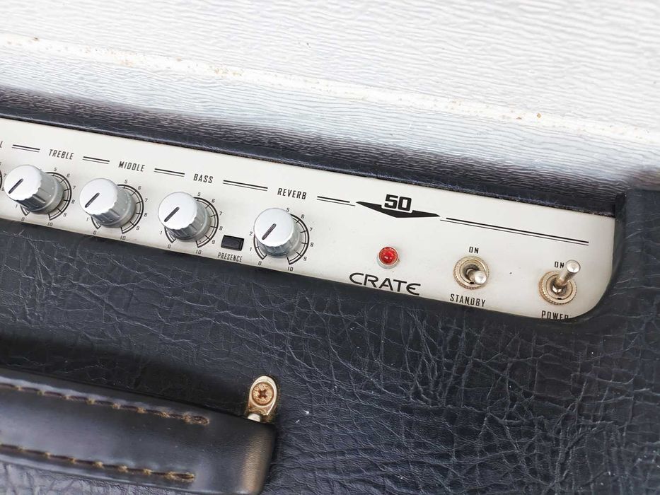 Amplificador a válvulas Crate V50-112