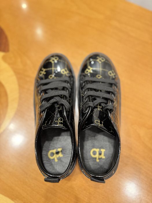 Нові лакові кеди ROCCOBAROCCO 37р.