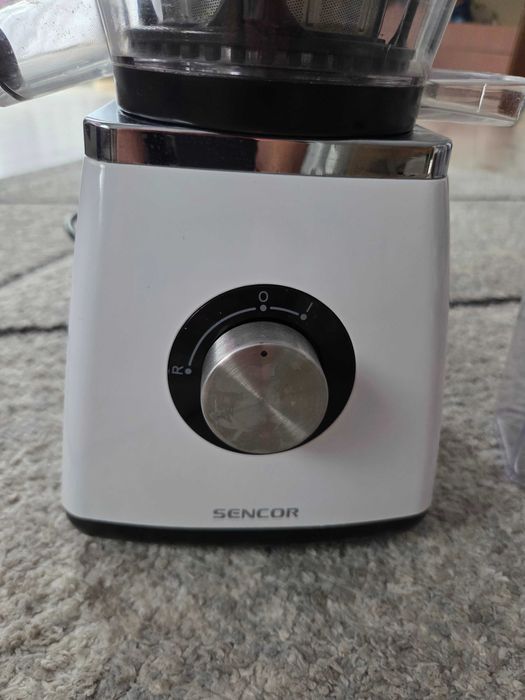 Wyciskarka wolnoobrotowa SENCOR SSJ 4043WH