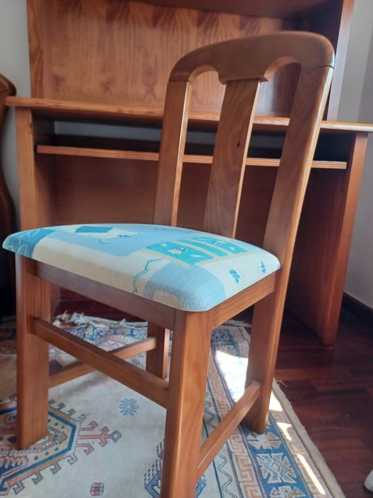 Móveis Quarto de Solteiro em Pinho Mel