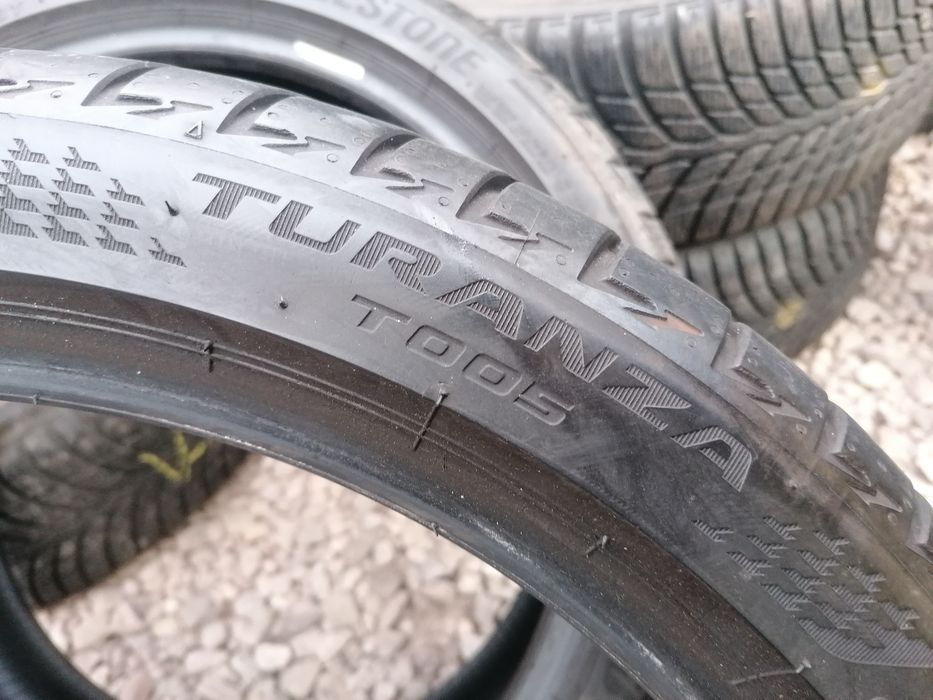 225/40/19 Bridgestone 2025 rok