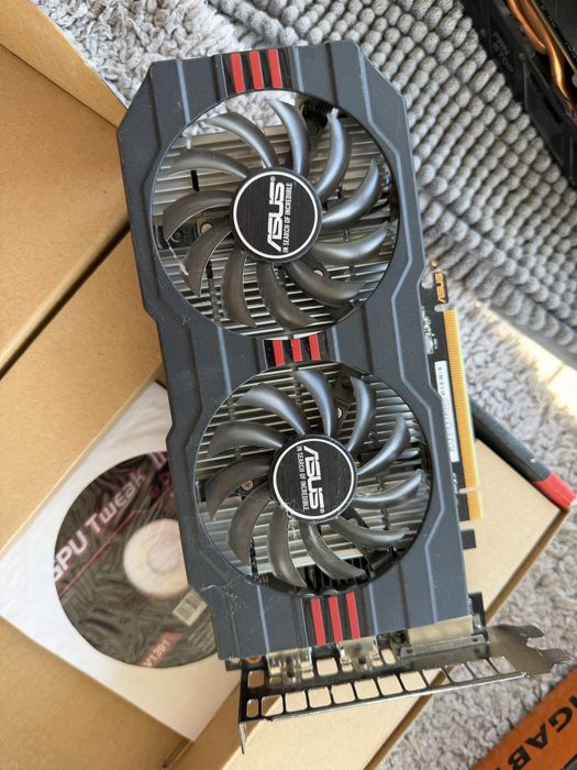 видеокарта Rx 560 4 gb