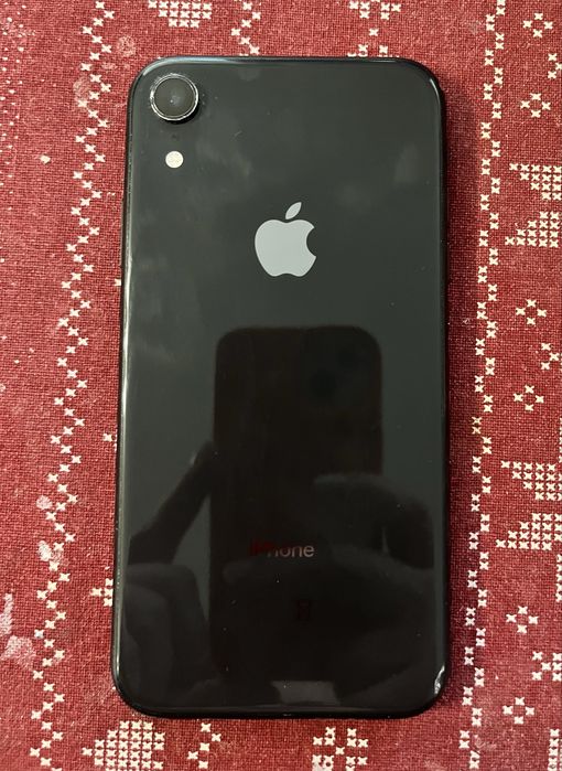 Продам iPhone xr 64 Gb