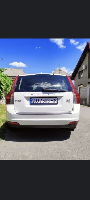 Автомобіль Volvo V 50 2010