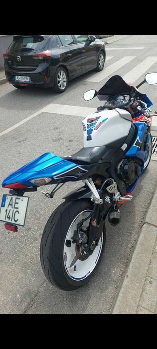 Suzuki gsxr k6  impecável.