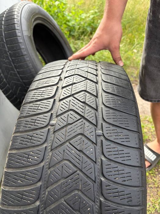 Шини 235/60/18 pirelli scorpion winter зима