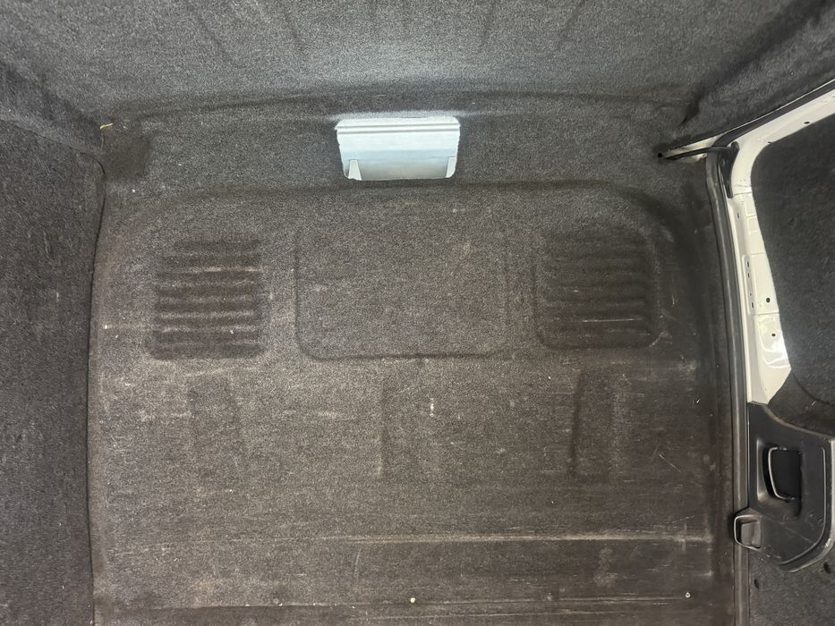 Fiat Scudo 2008 3 lugares Multijet 1.6 90cv, muito conservada e Baú alcatifado