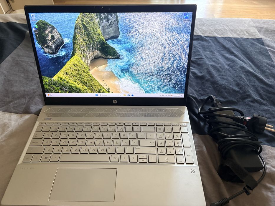 HP Pavilion 15-cs3xxx | i5-1035G1 | 16GB RAM | GTX 1050 | SSD 512GB | Windows 11 Pro