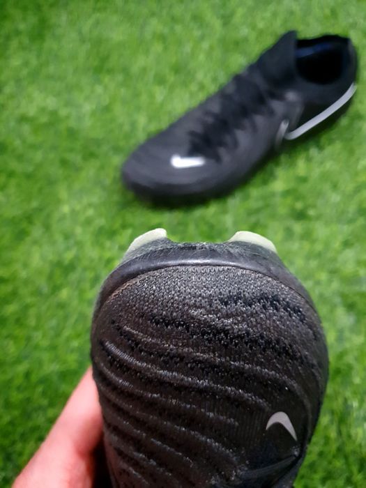 Profesjonalne korki Nike Phantom GX 2 Elite 42