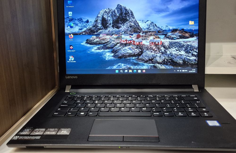 Lenovo V510 i7 7500U  8GB RAM 120SSD W11 bateria min 3 do 6h