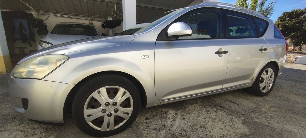 Venda Kia Ceed Sw 115cv
