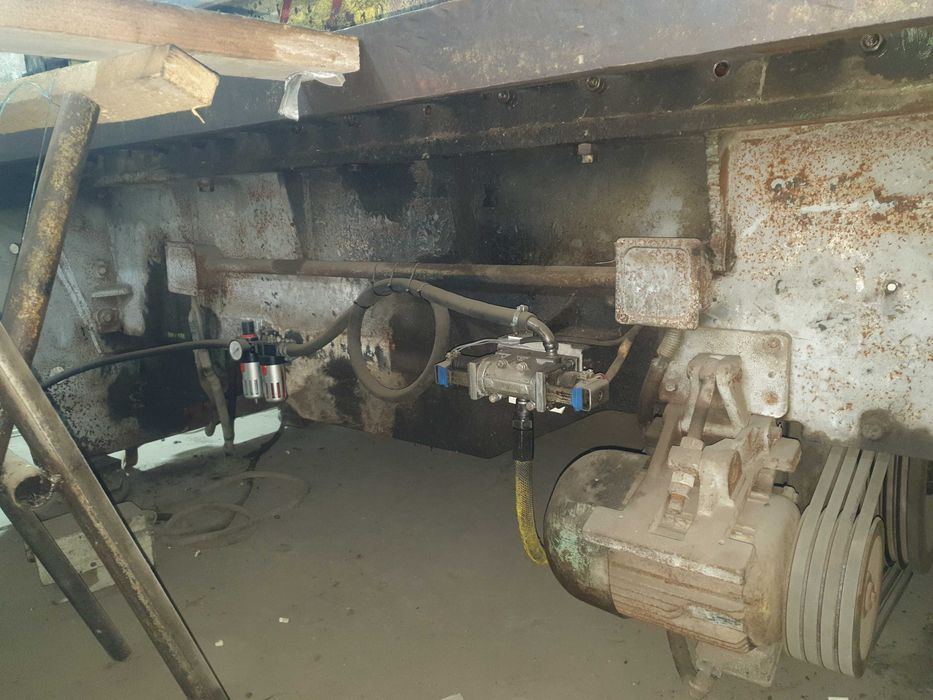 Гильотина, Ножницы гильотинные по металлу, гільйотина