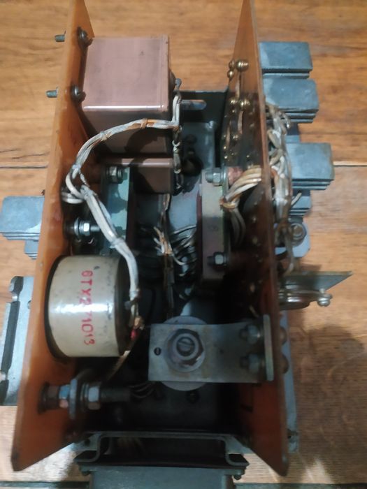 БРН 3 Тепловозний блок регулювання напруги