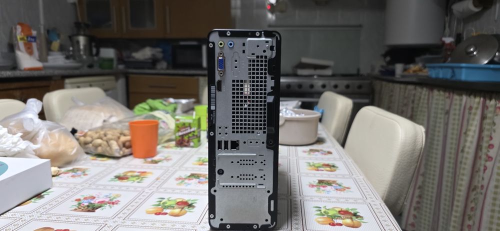 PC hp com 8 gb ram ryzen 3 3250u