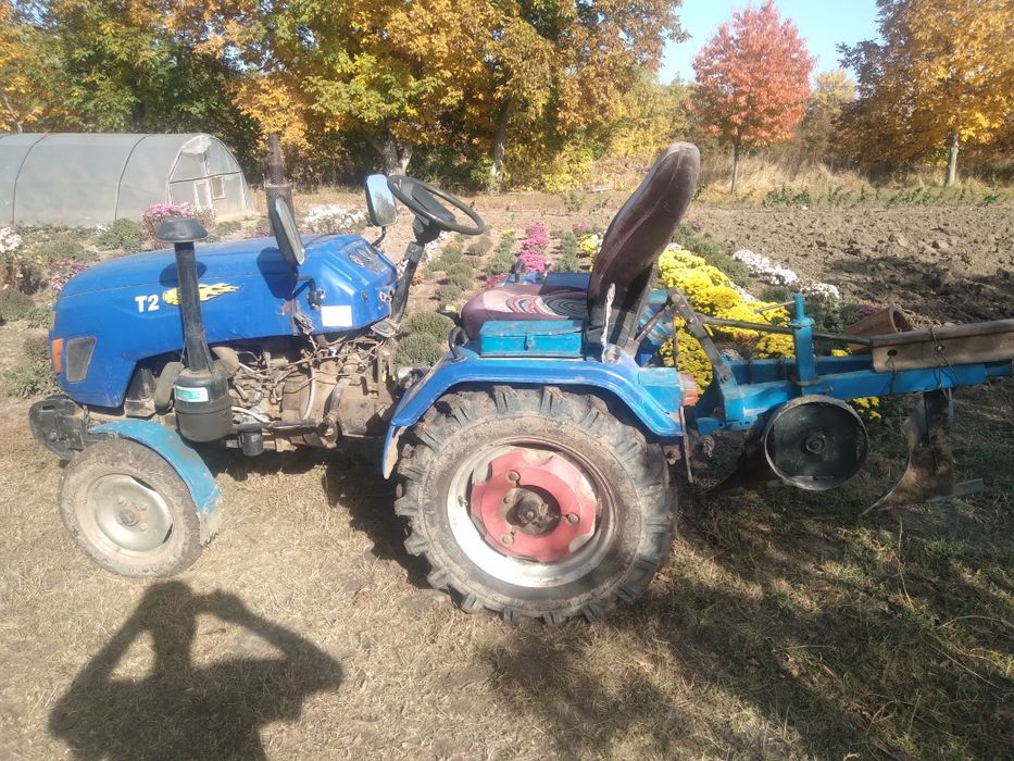 Продам  міні трактор.