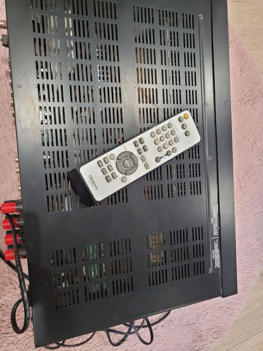 Amplituner stereo marki Onkyo TX-8020
