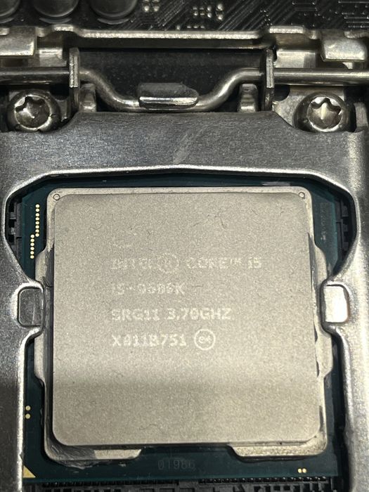 Продам материнську плату ASUS Prime Z370-P II