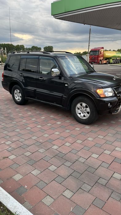 Mitsubishi Pajero Wagon