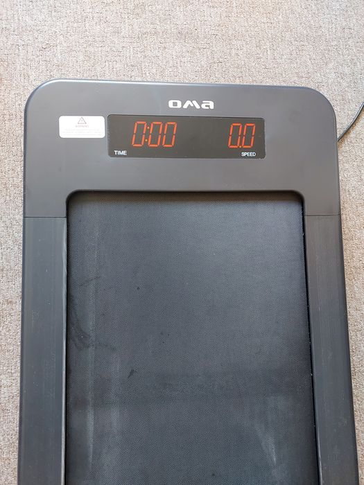 Беговая дорожка / для ходьбы, OMA 1010EB с электродвигателем.