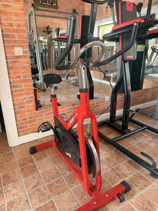 Bicicleta de Spinning Miralago SpinBike 3002 – Profissional