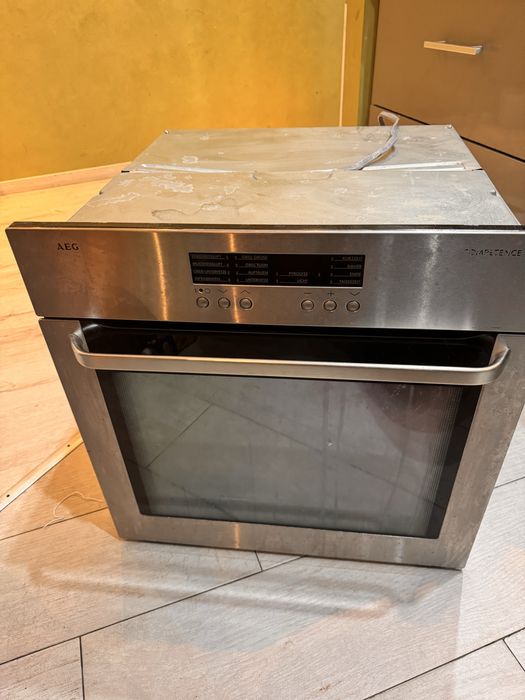 Духова шафа AEG!!!