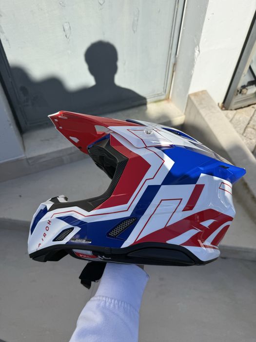 Capacete airoh twist 3