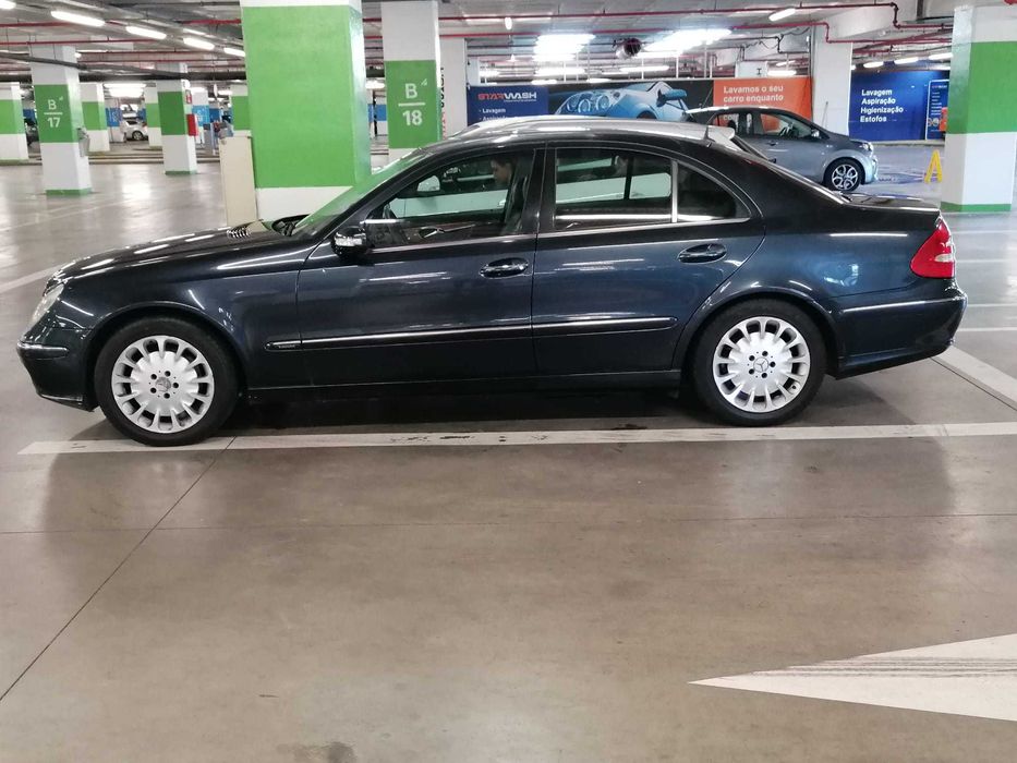MERCEDES E 320 - V6 - Gasolina - Elegance