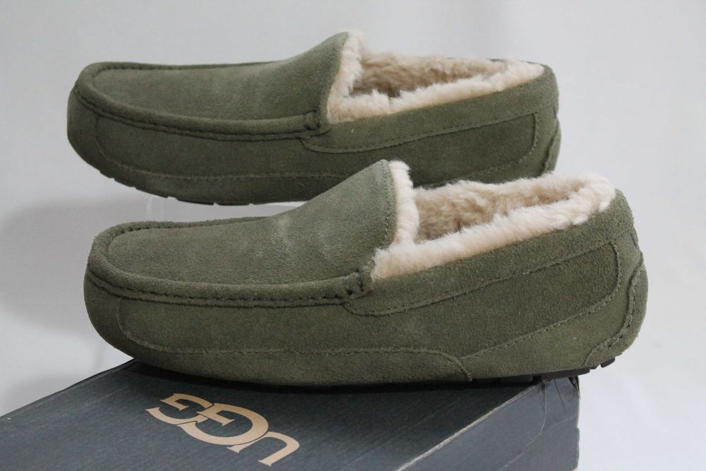UGG - Шкіряні капці Ascot розмір EU-41-41,5