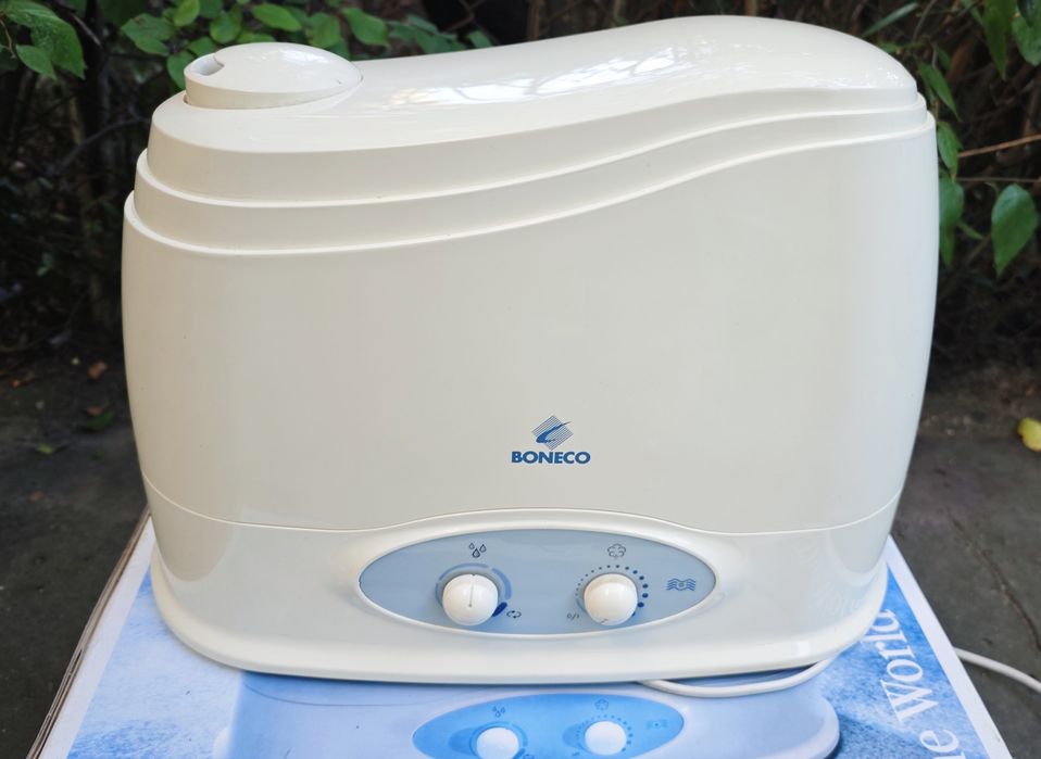 Ultradźwiękowy nawilżacz powietrza Boneco 7131