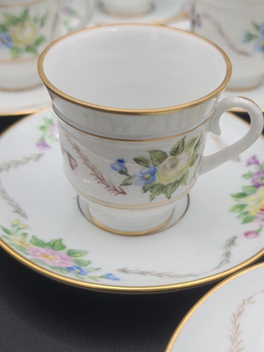 Filiżanki z talerzykami biała porcelana B&G Kopenhaga  lata 60-te