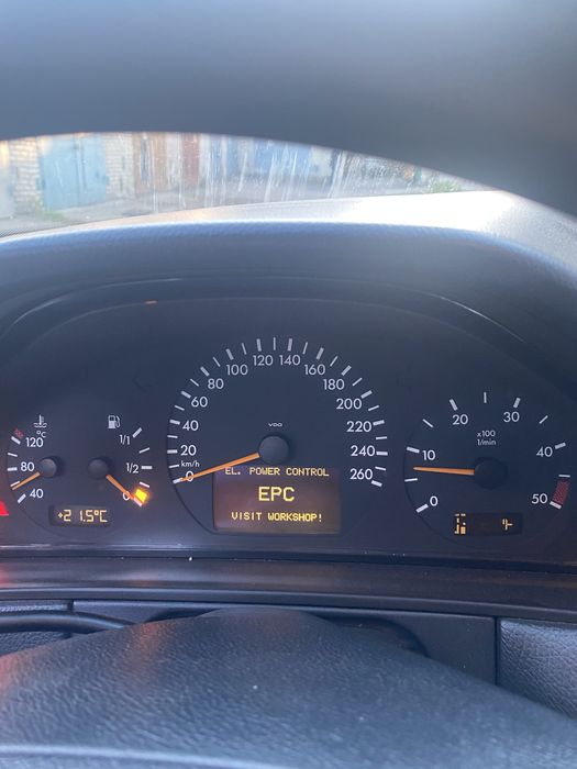 Mercedes Benz w 210 e 220 автомат