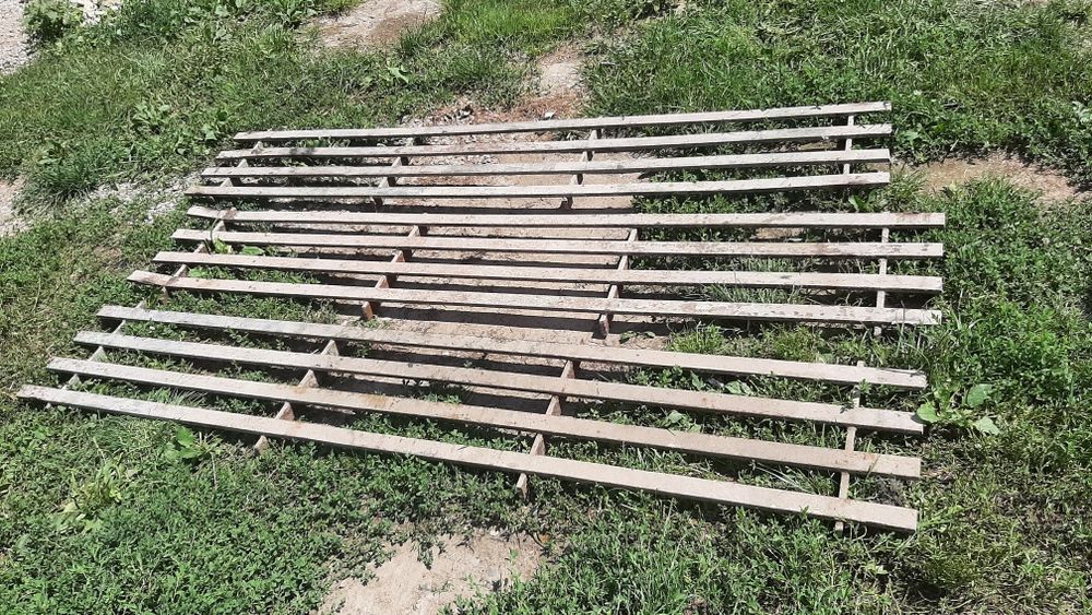 Смуга металева, метал, 3 секції. 10 мм, 40мм