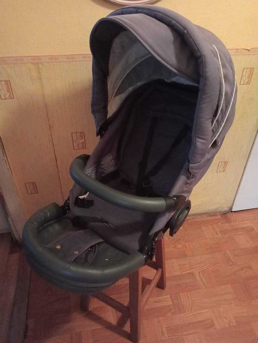 Wózek dziecięcy z przystawką