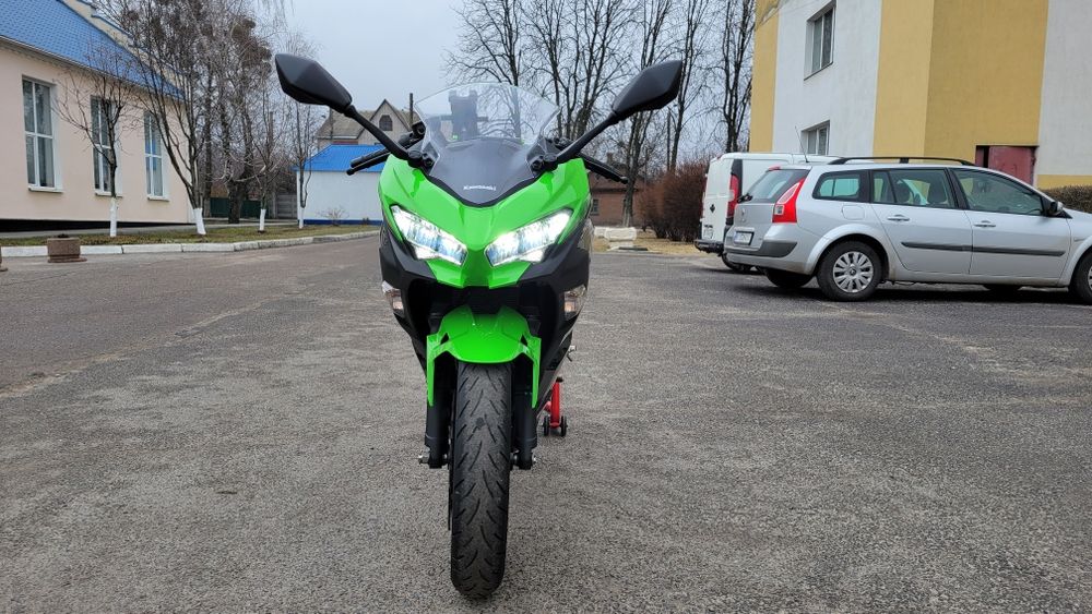 Kawasaki Ninja 400 2018p