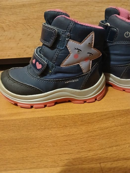 Зимові ботинки для дівчинки