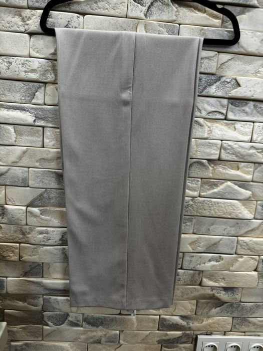 Брюки, штани , футбооки Zara
