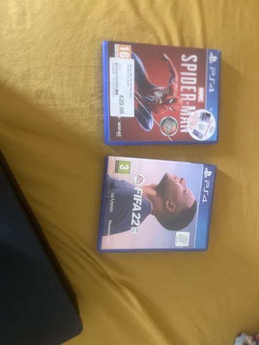 Ps4 slim 500gb com contrele e jogos