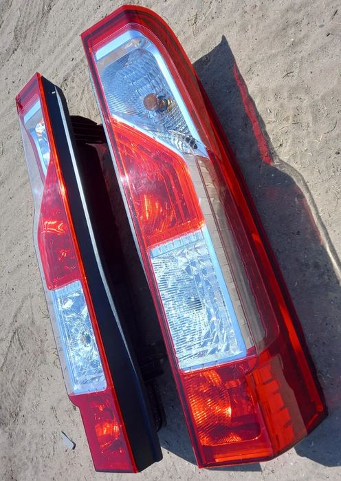 Oryginalna Lampa Tył Tylna Prawa Lewa Renault Master III 3 IV 4 2010-2024