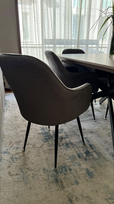 Mesa da jantar com 6 cadeiras