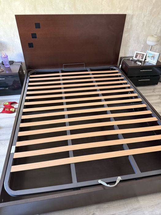 Cama  de casal 155x200