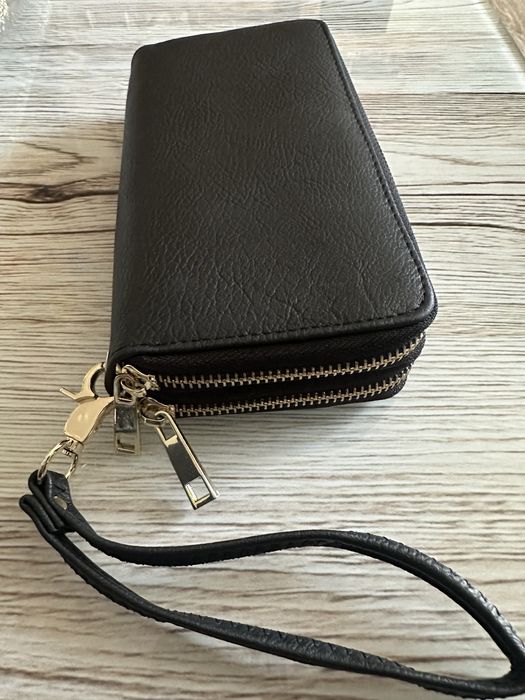 Чоловіча шкіряна барсетка