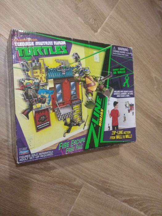 Игровой набор серии Черепашки Ниндзя скоростной спуск оригинал