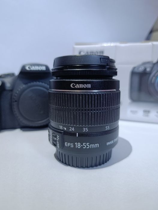 Canon EOS 2000D + EF-S 18-55mm IS II