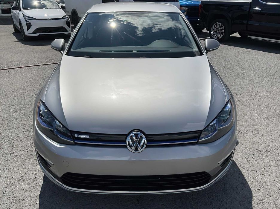 Volkswagen e-Golf SE      2019